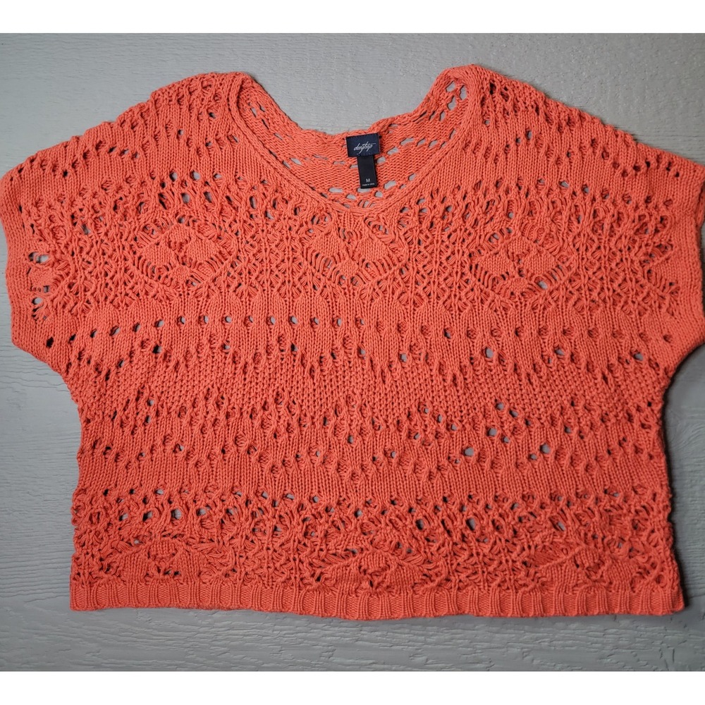 Daytrip Buckle Coral Orange Open Knit Crochet V-Neck Sweater Top Womens Medium